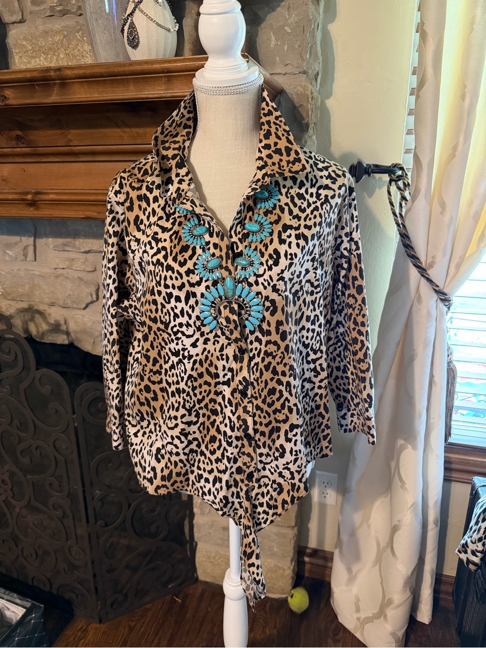 Leopard Print Tie-Front Shirt Jacket in Tan and Black by Chicos Sz 3
